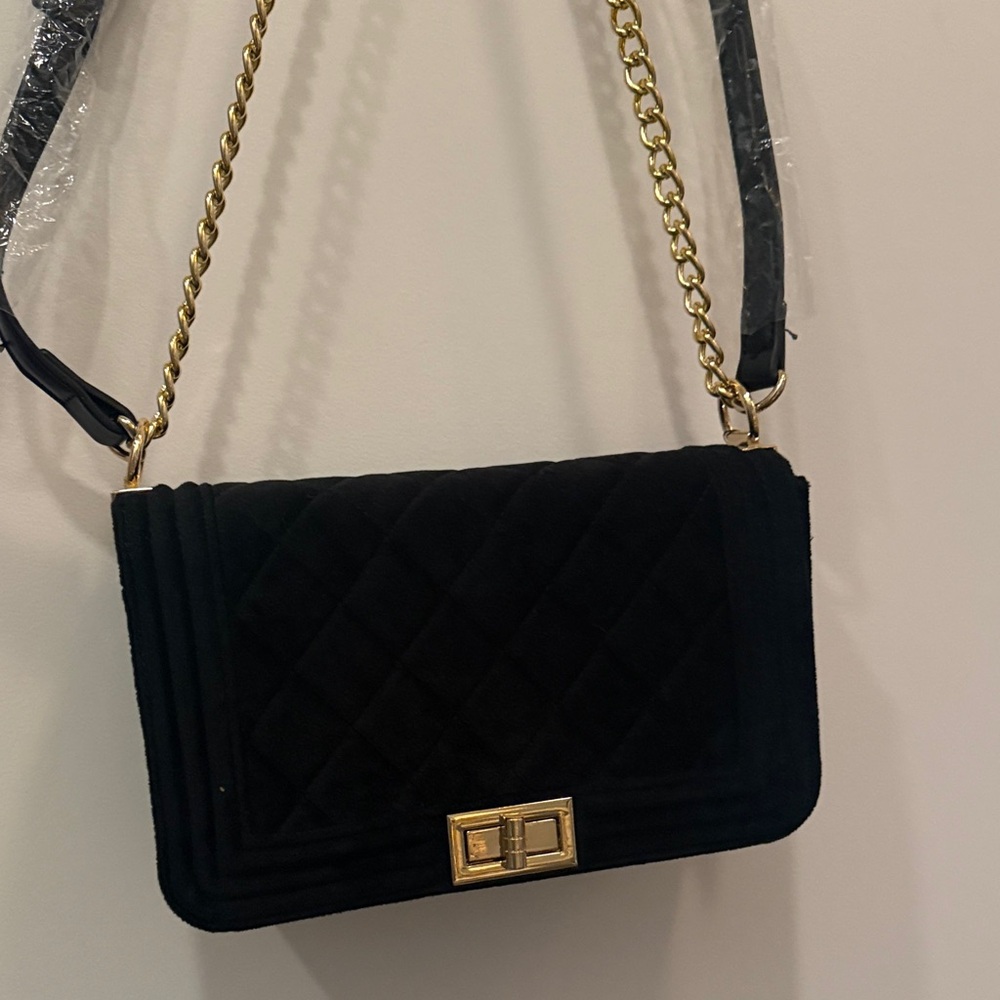 Quilted Black Velvet Chain Shoulder Bag with Gold Hardware. NEW !